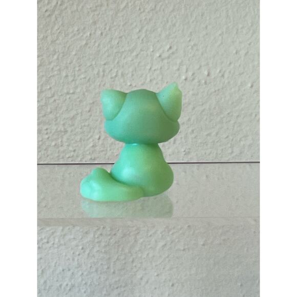 Monster High G3 Green Cat From Coffin Bean Playset Green Goo Kitty Kitten - Picture 2 of 3